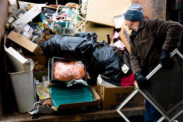 Best Attic Cleanout Services  in Leesburg, FL